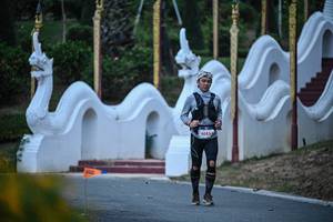 BIB: 6185
                            <button type="button" onclick="openModal(22509285)" class="btn btn-primary btn-sm float-right btn-popup" data-toggle="modal" data-target=".modal-high-quality">
                        <i class="fas fa-shopping-cart"></i> Add to Cart
                    </button>
                                            <button type="button" onclick="isThisMe(22509285, true)" class="btn btn-success btn-sm float-right btn-popup btn-isme hidden" data-toggle="tooltip" data-placement="bottom" title="นี่คือรูปของคุณใช่ไหม คลิกที่นี่เพื่อเอาเข้าอัลบั้ม">
                        <i class="fas fa-plus"></i> Add to album
                    </button>
                    <button type="button" onclick="isThisMe(22509285, false)" class="btn btn-warning btn-sm float-right btn-popup btn-isnotme hidden">
                        <i class="fas fa-ban"></i> Remove from album
                    </button>